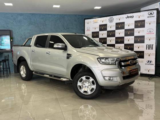 FORD RANGER 2.5 XLT 4X2 CD 16V FLEX 4P MANUAL